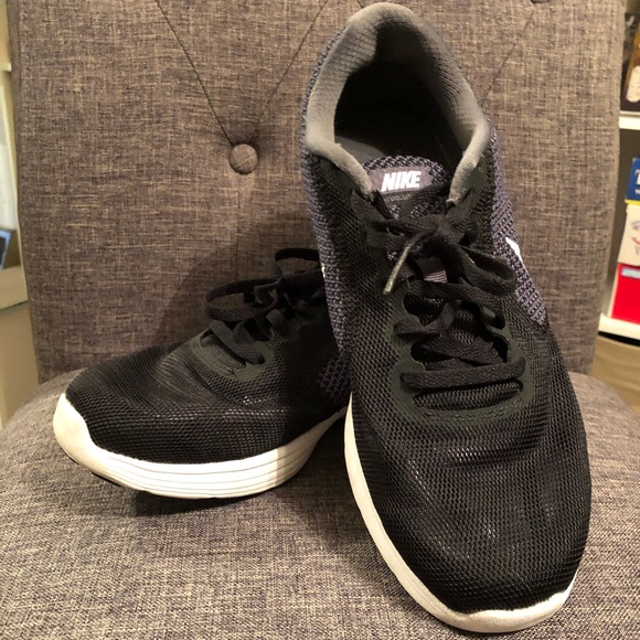 Nike Revolution 3 Running Sneaker Wide - Picture 1 of 7